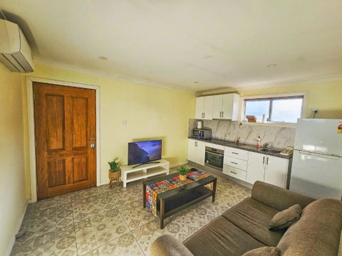 Realhome - Hotel NSW 3