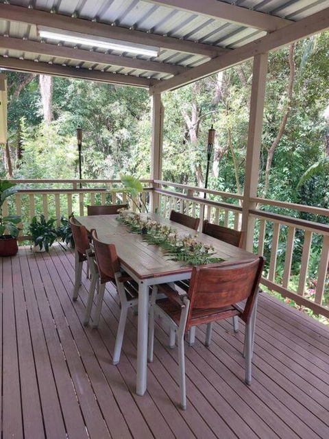 Rainforest Retreat-Fireplace-BBQ-3 Acres- - Hotel NSW 3