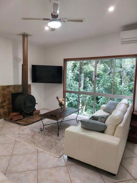 Rainforest Retreat-Fireplace-BBQ-3 Acres- - Hotel NSW 1