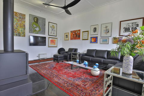 Aston On Church - Luxury Accommodation - Hotel NSW 1