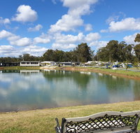 Australian Motor Homes Tourist Park - Hotel NSW