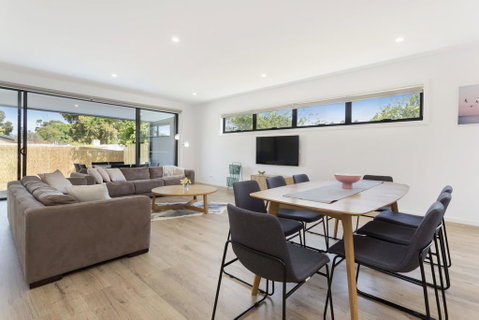 AZURE - ROSEBUD - Hotel NSW 1