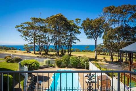 Ballingalla Apartments - By The Golf Course - Hotel NSW 0