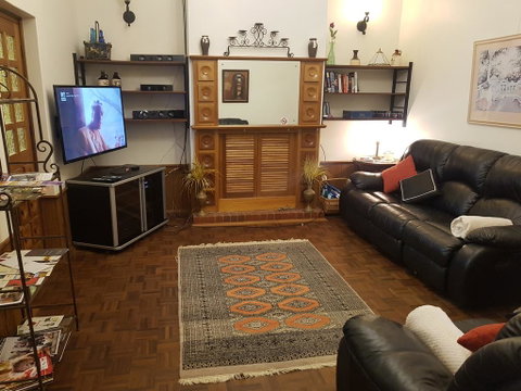 Barossa Glen - Henri's Cottage - Bed & Breakfast - Hotel NSW 1