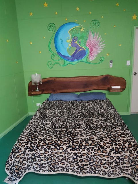 Batchelor Butterfly Farm - Hotel NSW 3