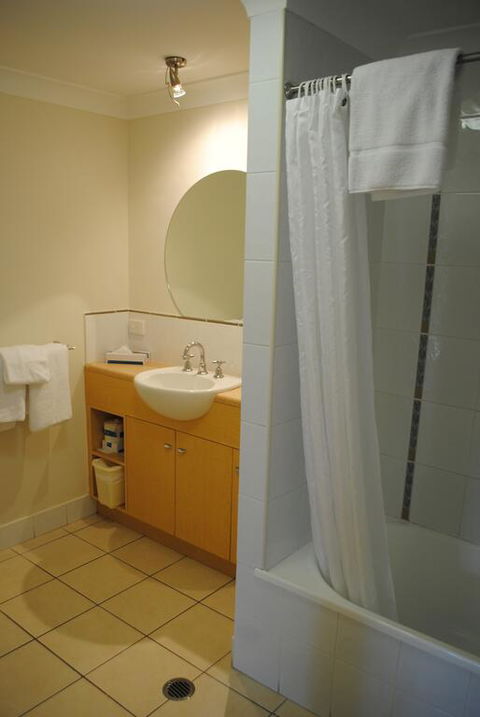 Bay Village Tropical Retreat & Apartments - Hotel NSW 3