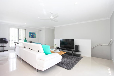 Beach Breeze Holiday House - Hotel NSW 2