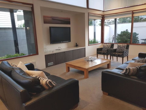 Beach Haven - Hotel NSW 2