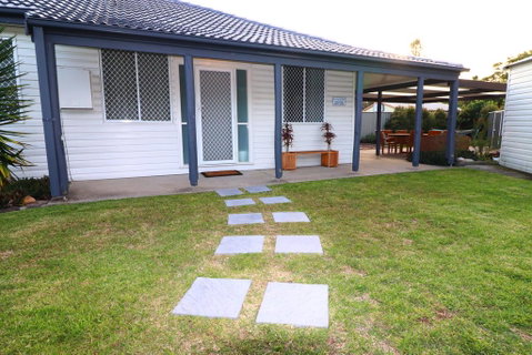 Beach Side Cottage At Blacksmiths - Hotel NSW 1