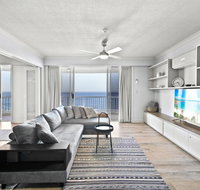 Beachfront Luxury 3 bedroom in the heart of Surfers Paradise - Ocean views plus indoor/outdoor pool - Hotel NSW
