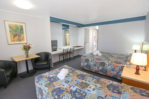 Reef Resort Motel - Hotel NSW 2