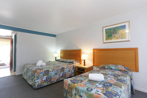 Reef Resort Motel - Hotel NSW 3