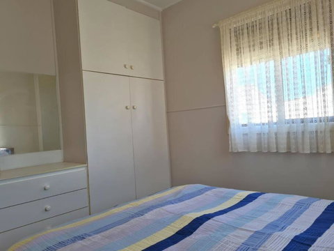 Reel Relaxation - Hotel NSW 1