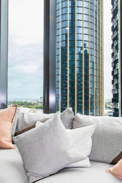 Resort Style Living 2 Bed Apt With Pool BBQ - Hotel NSW 1