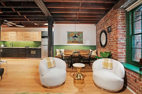 Retro Meets Industrial At Heritage Bond Store - Hotel NSW 1