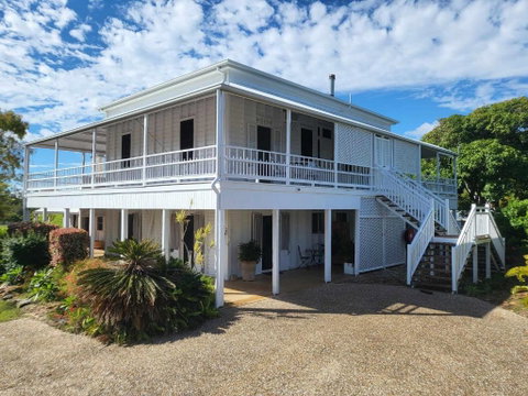 Ribbonwood Bed & Breakfast, Emu Park Qld - Hotel NSW 0
