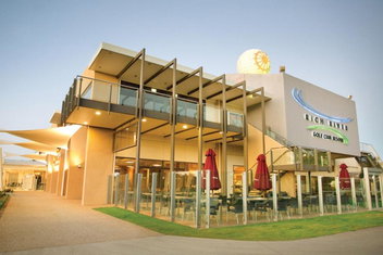 Rich River Golf Club with Hotel NSW
