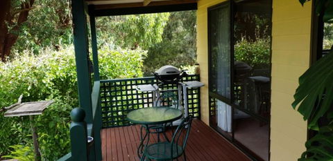 Ripplebrook Country Cottage - Hotel NSW 3