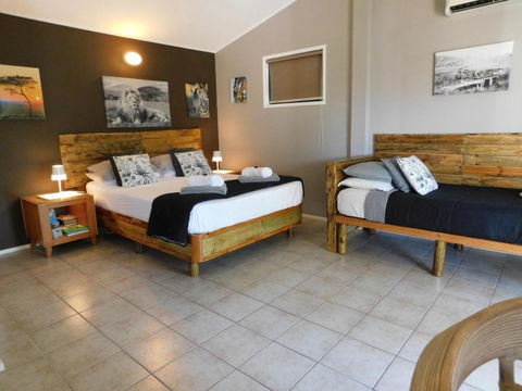 Riverbend Cottage Cabin - Little Heaven - Hotel NSW 3