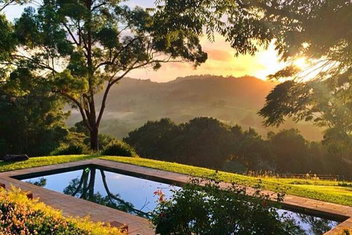 Riverbend Suite Rooms with Hotel NSW