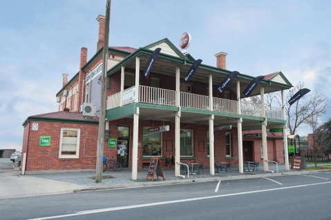 Riverina Hotel - Hotel NSW 0