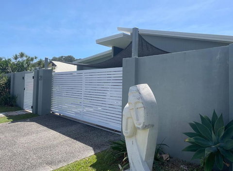 Relax At Trinity Beach Getaway, Blue Lagoon, Trinity Beach - Hotel NSW 1