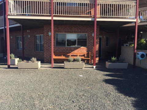 Robin Hill Retreat - Hotel NSW 3