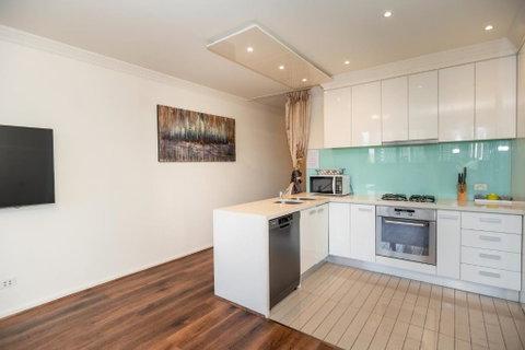 Rome Sky Villa - Hotel NSW 3