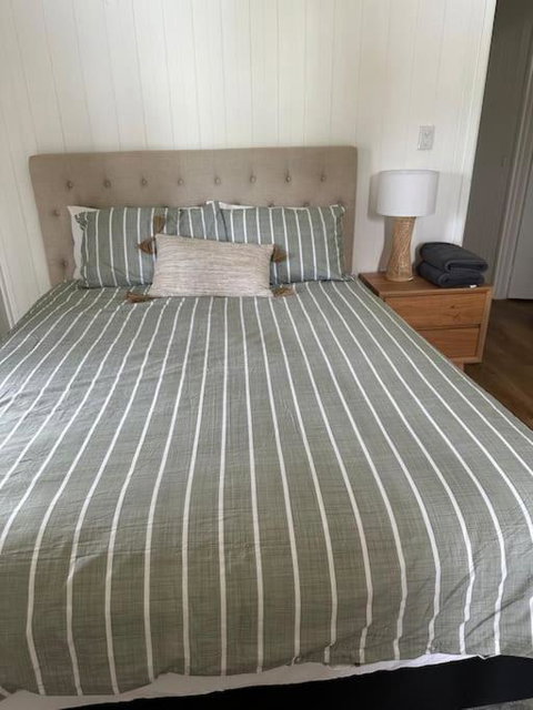 Rustic Retreat: The Lodge Lurg Sanctuary - Hotel NSW 1