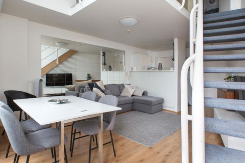 S203S - The Loft By Darling Harbour - Hotel NSW 1