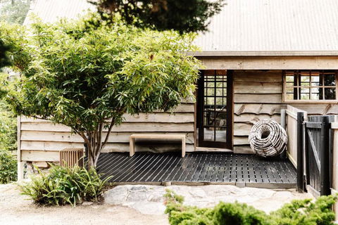 SABI Award Winning Designer Cabin - Hotel NSW 3
