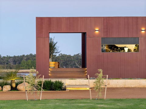 Samphire Chalet Tuart - Hotel NSW 0