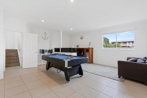 Sanctuary Lodge By Ready Set Stay - BYO LINEN & TOWELS - Hotel NSW 1
