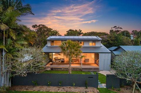 Sanctuary On Browning - Hotel NSW 0