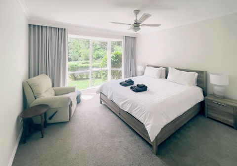 Sanctuary Park Cottages - Hotel NSW 3