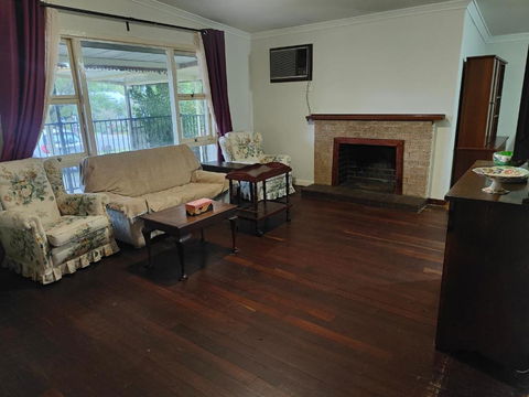 S&S Guest House - Hotel NSW 2