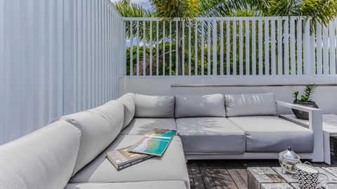 Sandcastles - Hotel NSW 1