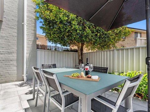 Sandcastles 7 8 Ala Moana Way - Hotel NSW 1