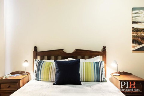 Sandy Bay Getaway W Spa 4 Bdr - Hotel NSW 2