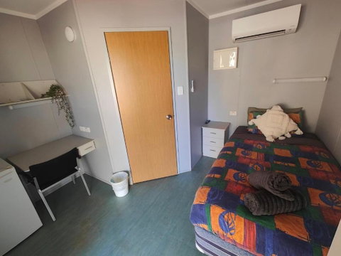 Summer Port Lodge - Hotel NSW 1
