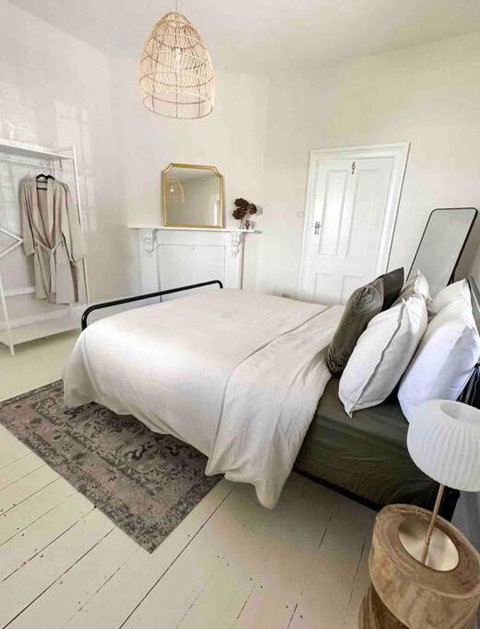 Telegraph Station Stays - Hotel NSW 0