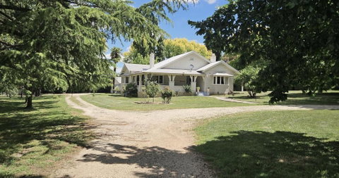 The Avenue Anahdale - Hidden 2.7 Acre Estate In Town - Hotel NSW 0