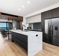 Beachside Lane - On the beach water views - Hotel NSW