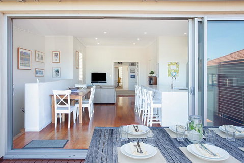 Beautiful Coastal Family-Sized Home - Hotel NSW 3