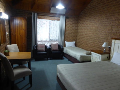 Beechworth Carriage Motor Inn - Hotel NSW 1