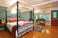 Book Belgrave Accommodation Vacations Hotel NSW Hotel NSW