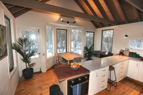 Belltrees - Hotel NSW 3