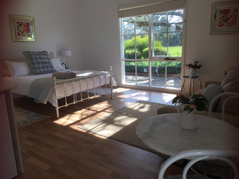 Birchwood Cottage - Hotel NSW 2