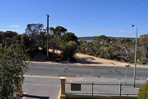 Black Duck - Hotel NSW 3