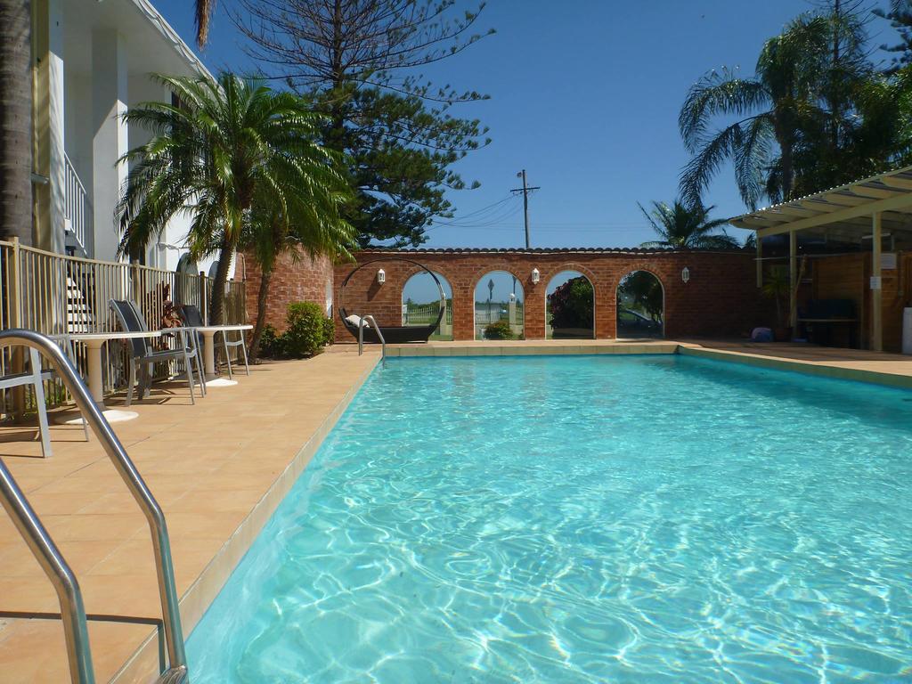 Little Pelican NSW Hotel NSW